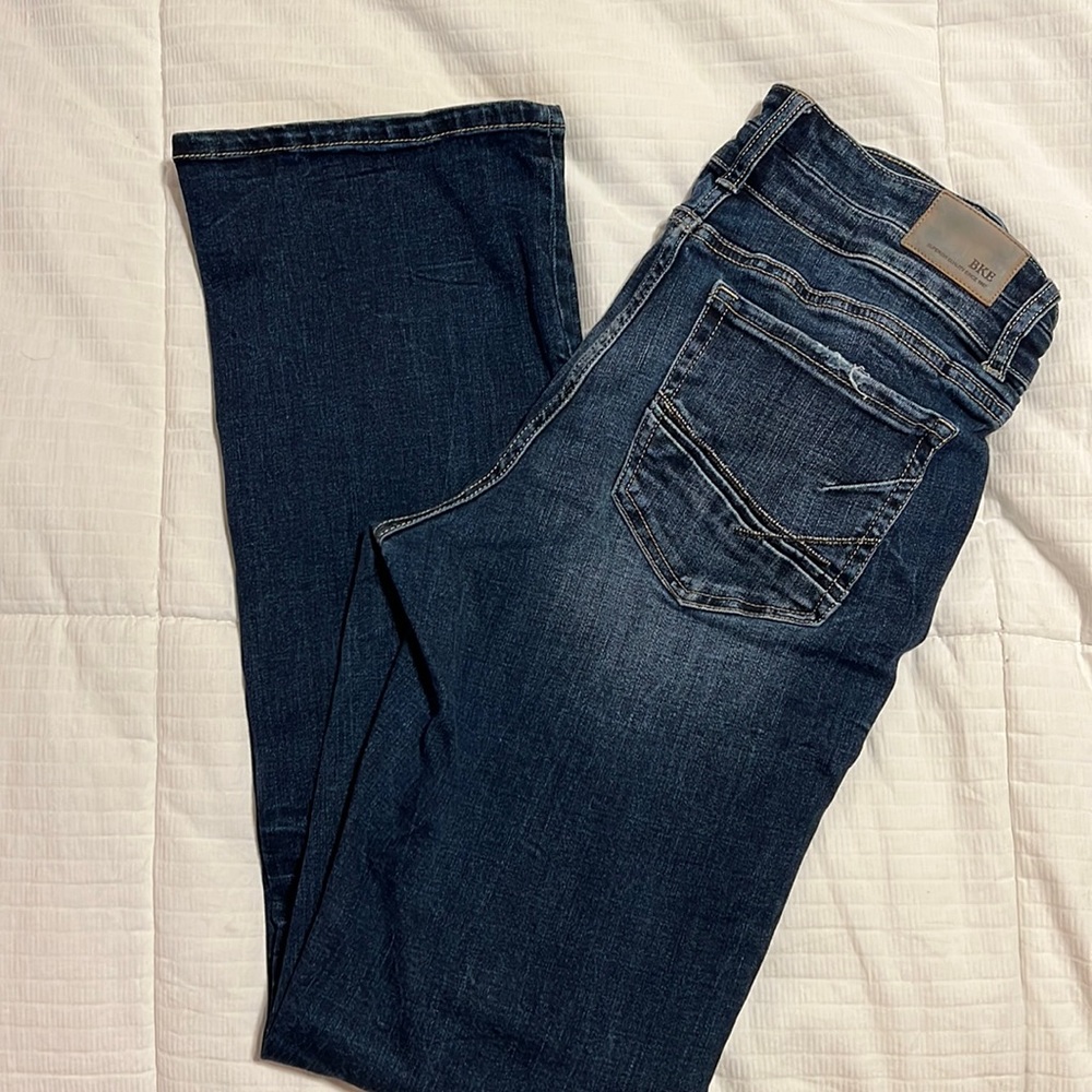 BKE Dark Wash Mid-Rise Slim Bootcut 29 x 31.5” EUC